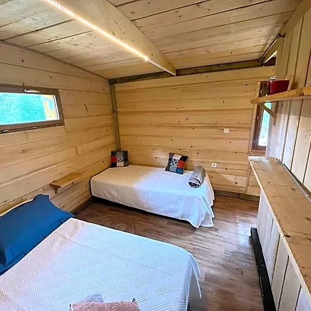 Lodge La De Mercone Melu *